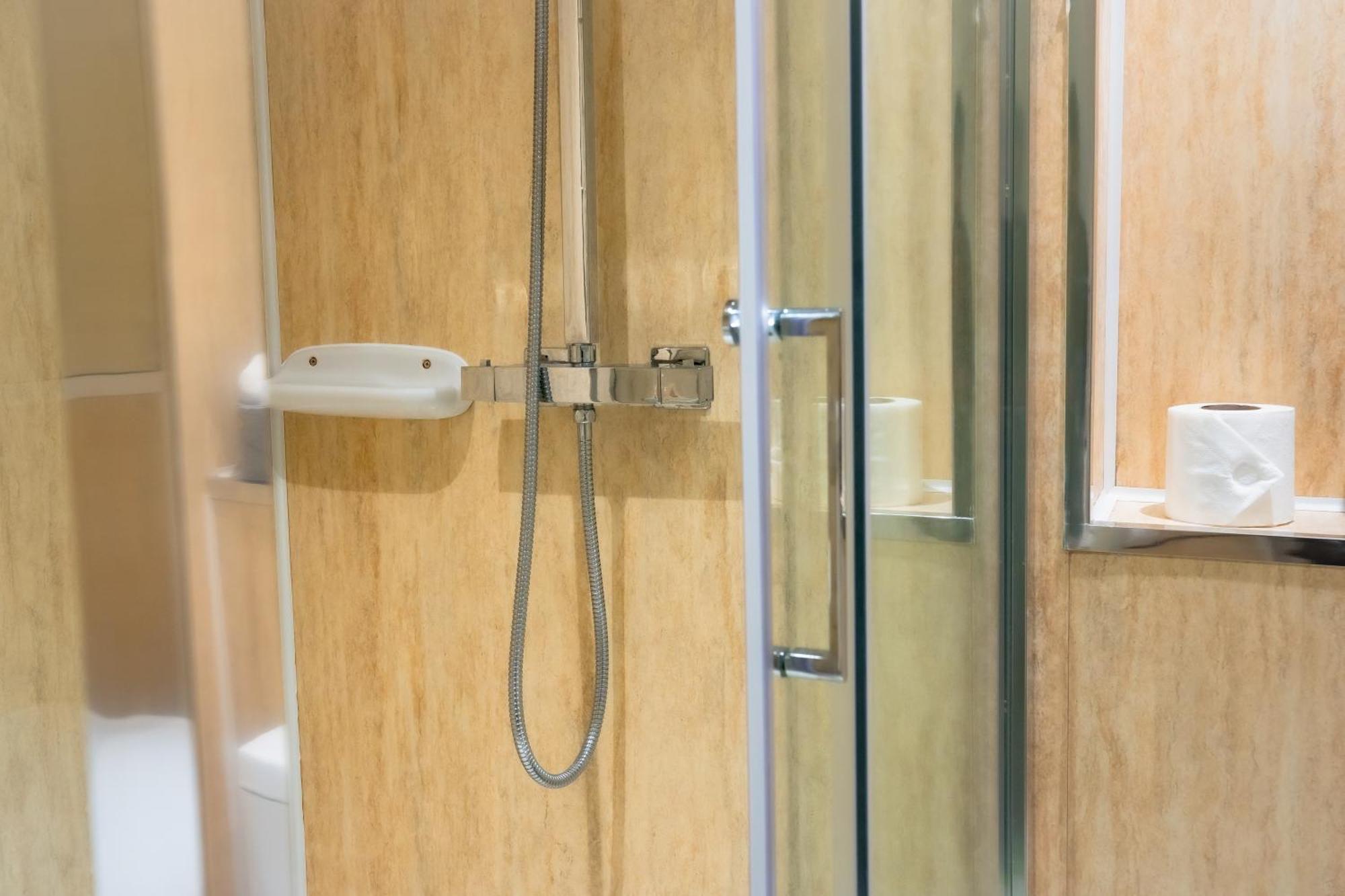 Loft Style Apartment Near O2, Abba Voyage, Excel Лондон Екстер'єр фото